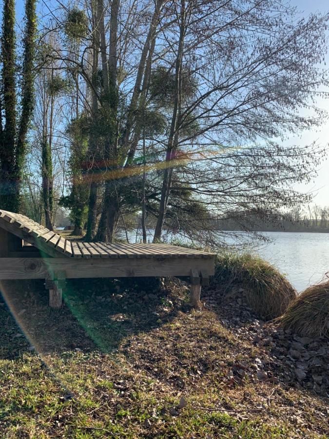 Hotel L'Ile Du Saussay Itteville Zewnętrze zdjęcie